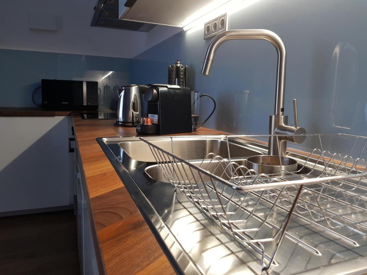 Luxurious Apartment With Balconies In Downtown Bp Будапеща Екстериор снимка