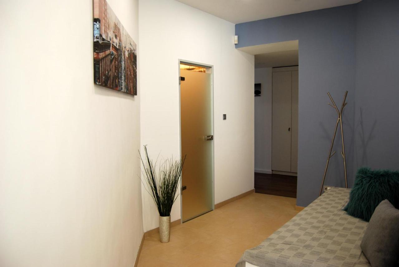 Luxurious Apartment With Balconies In Downtown Bp Будапеща Екстериор снимка